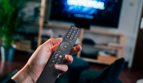 Así conviertes en universal el mando del deco 4K de R