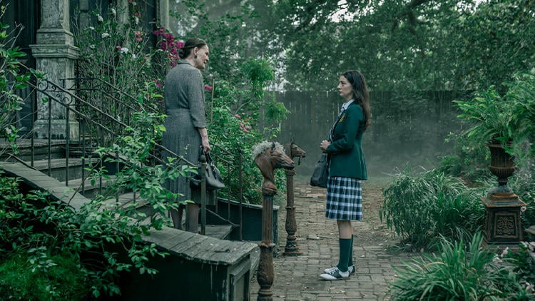 estrenos television mayo 2024 R brujas mayfar amc Las brujas de Mayfar en AMC