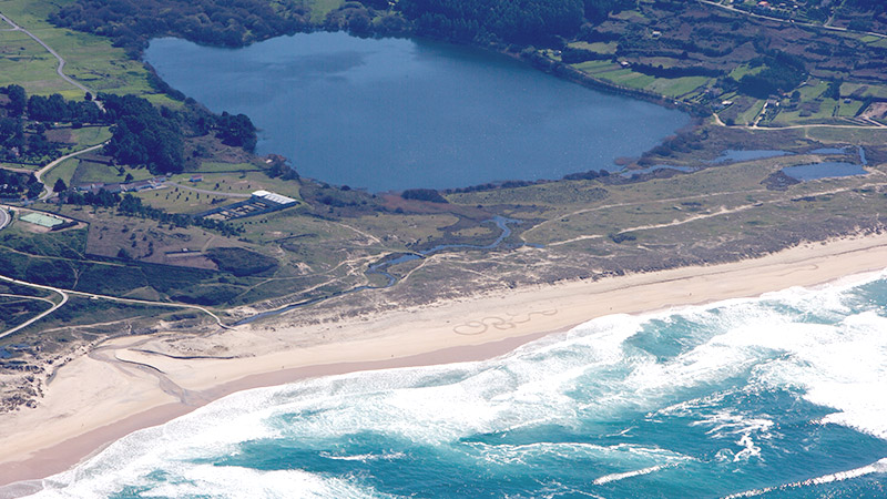 playas surf doniños