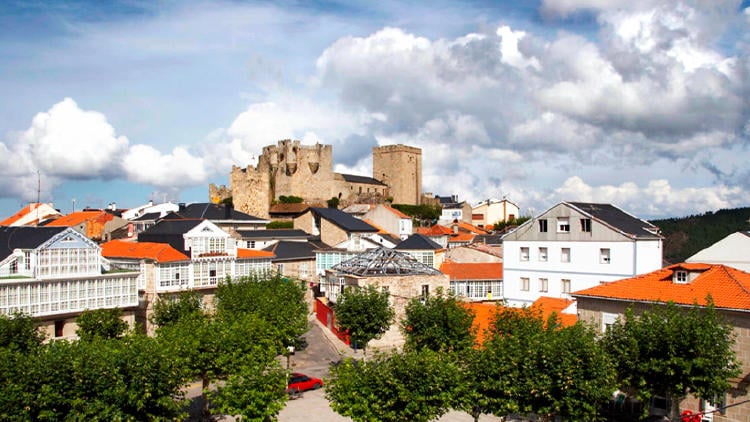 castillos galicia conde lemos Castillo del Conde de Lemos