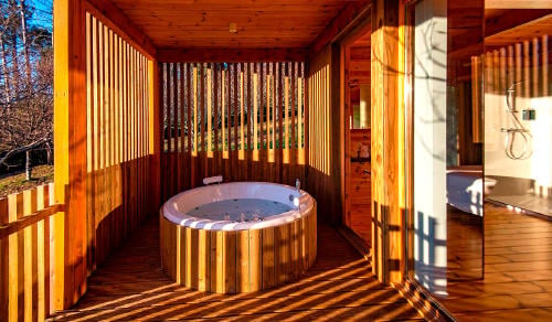 cabanas jacuzzi galicia cabanitas bosque Cabañas con jacuzzi en Galicia