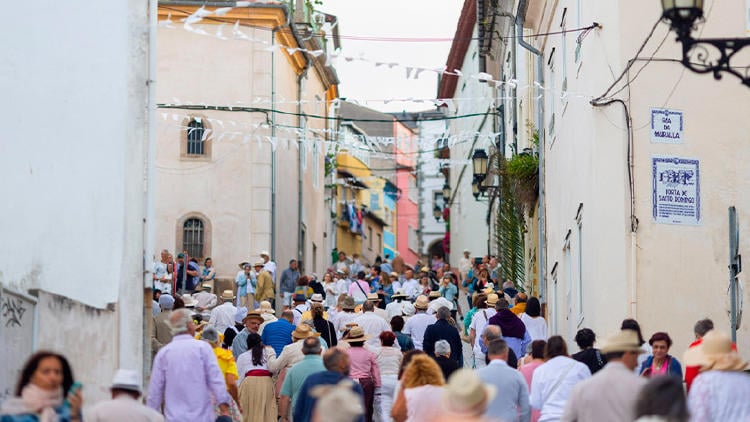 ribadeo indiano fiesta vetirse Ribadeo Indiano