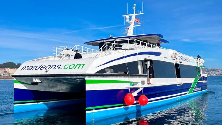 barcos islas cíes mar de ons barcos islas cíes mar de ons