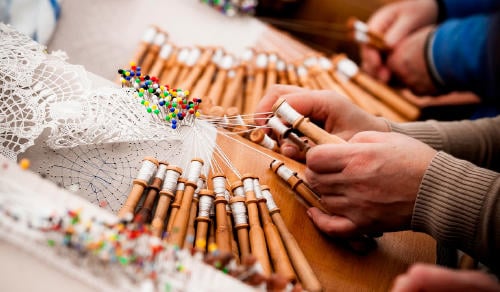 encaje bolillo camarinas Encaje de bolillos de Camariñas